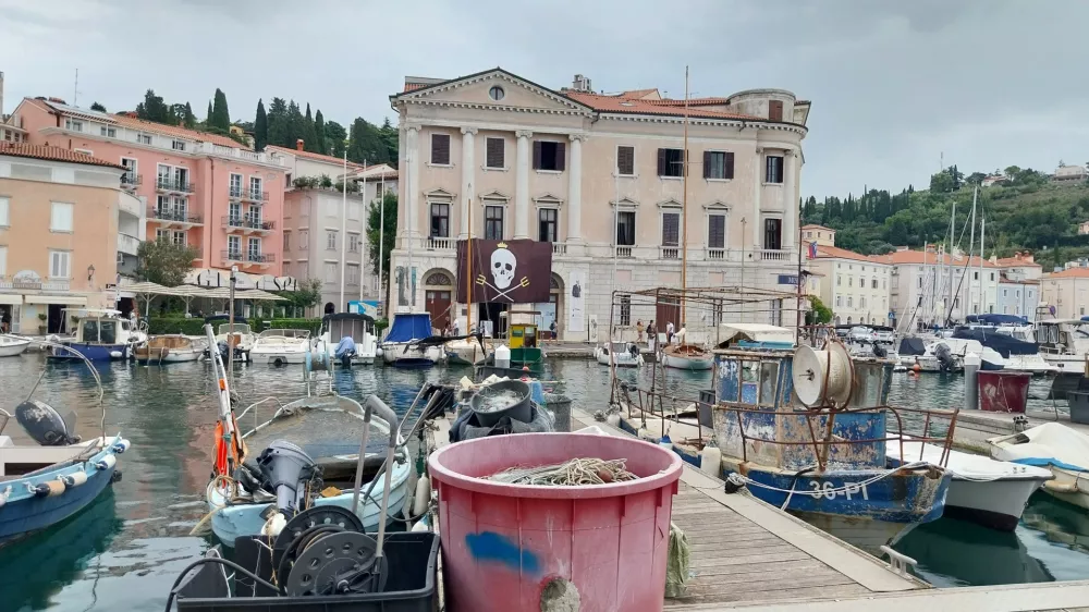 Ali je &scaron;e mogoče kupiti stanovanje za sto tisočakov?