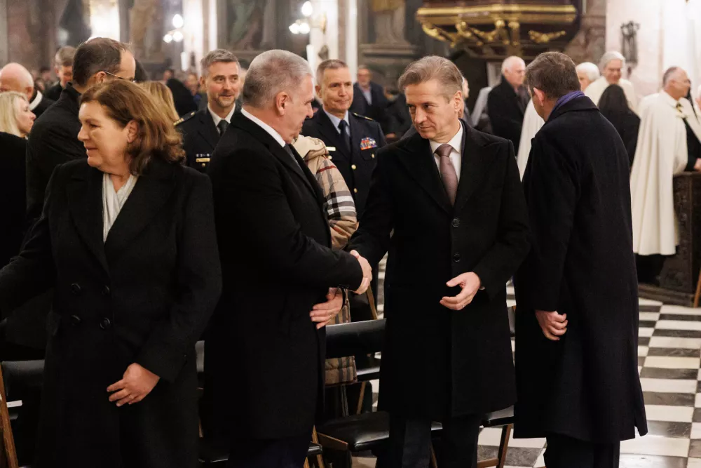 Masa za domovino ob dnevu samostojnosti in enotnosti