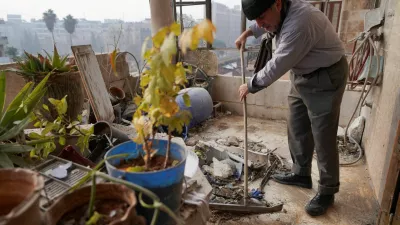 Spopadi v Alepu kažejo na težave z vključevanjem Kurdov v vojsko