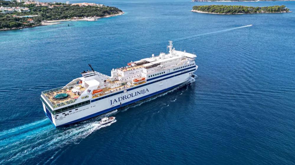 Trajekt Dalmacija Foto: Jadrolinija