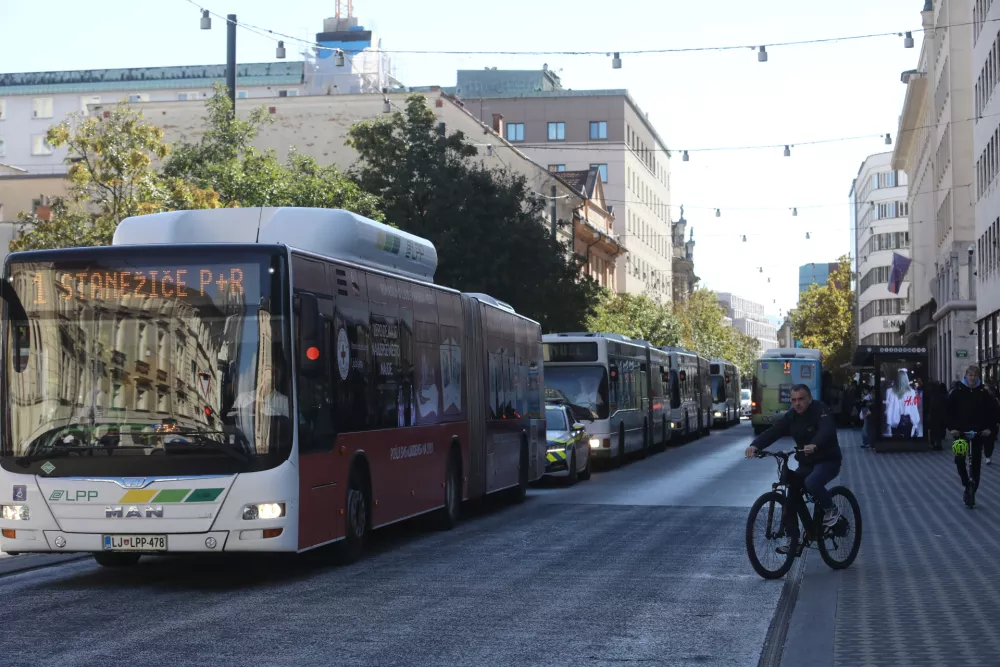 7.10.2025 - Gneča, zastoj, Slovenska cesta, Avtobusi LPPFoto: Luka Cjuha