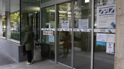 Ni razloga za hitenje pri upokojevanju