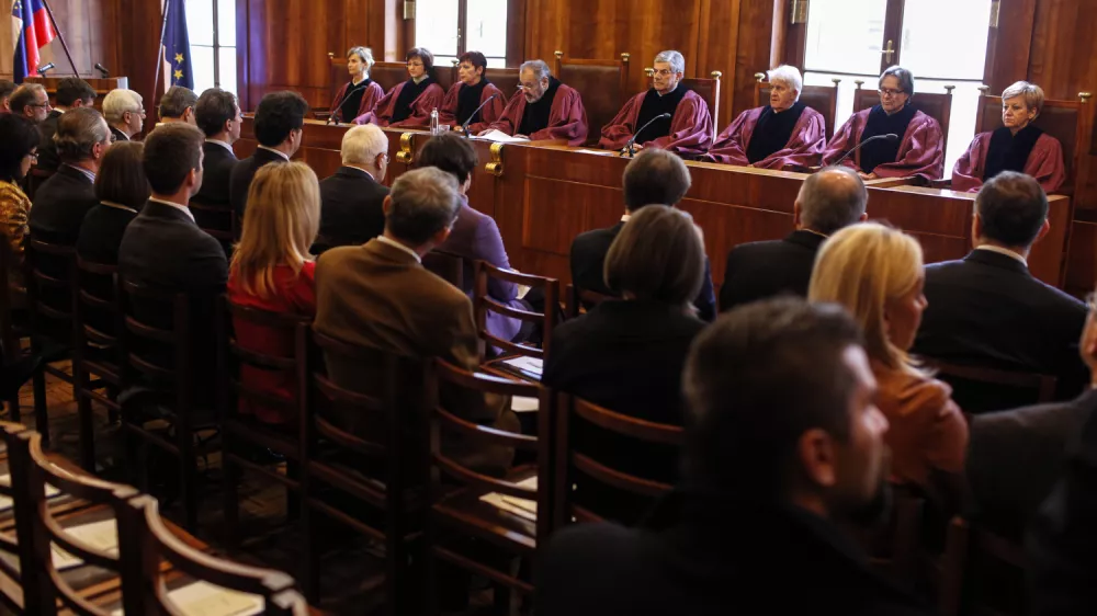 ustavni sodniki- Dan ustavnosti 2012 - Ustavno sodi&scaron;če RS ob dnevu ustavnosti,    //FOTO: Jaka Gasar