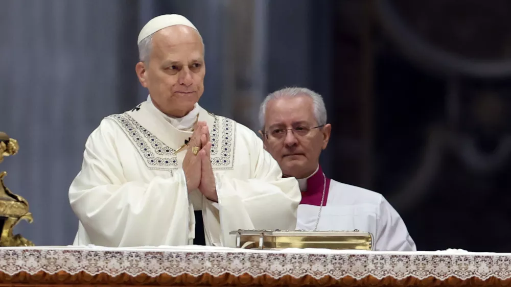 01 January 2026, Vatican, Vatican City: Pope Leo XIV presides over the celebration on the first day of the year of the Holy Mass on the Solemnity of Mary, Mother of God at the Central Altar, St. Peter's Basilica. Photo: Marco Iacobucci/IPA via ZUMA Press/dpa