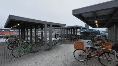 Začasna selitev kolesarnice na postaji