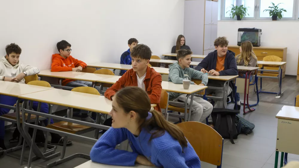 Ugodnej&scaron;i vpis za dijake s posebnim statusom le &scaron;e letos