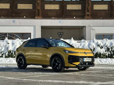 T-roc je zdaj večji, prostornej&scaron;i in naprednej&scaron;i. / Foto: Matjaž Terzič