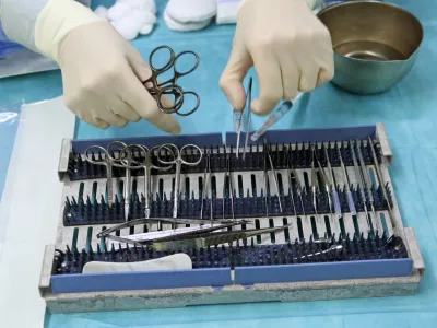 Bodo nova merila pripeljala do večjega reda v zdravstvu?