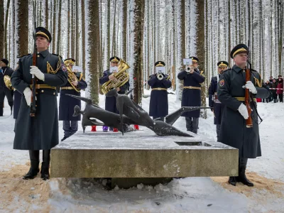 Slovenska Bistrica, Osankarica.Spominska slovesnost ob 83-letnici padca Pohorskega bataljona, na kateri je bil osrednji govornik predsednik vlade Robert Golob.Prizorisce bojisca Pohorskega bataljona pri Treh zebljih na Osankarici.