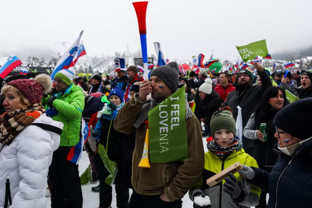 - Navijači,- 10.01.2026. - Svetovni pokal v smučarskih skokih za ženske, Ljubno 2026.//FOTO: Bojan Velikonja