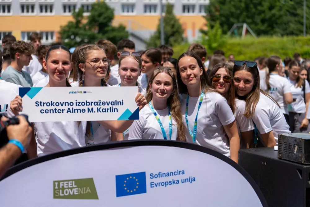 Eva in Lana, zmigaj / Foto: Nn