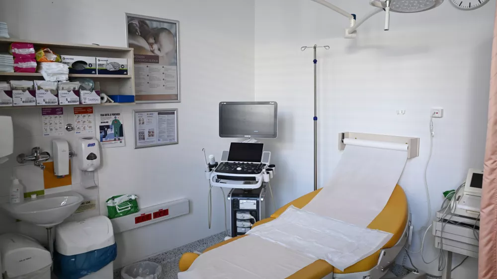 zdravstvo bolni&scaron;nica - simbolična fotografijazdravje rojstvo porod novorojenčki - simbolična fotografija08.12. 2025 - Porodni&scaron;nica Kranj FOTO: Nik Erik Neubauer