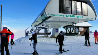 Sori&scaron;ki planini koncesija za novo vlečnico, Stari vrh oživljajo po mrtvi sezoni