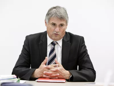 načelnik Upravne enote Ljubljana mag. Bojan Babič - 18.06.2020 - Upravna enota UE Ljubljana, Linhartova cesta 13 - predstavitev prenovljenih prostorov kjer bodo združene izpostave Bežigrad, Center, Moste-Polje, &Scaron;i&Scaron;ka in Vič-Rudnik; //FOTO: Matjaž Ru&scaron;t