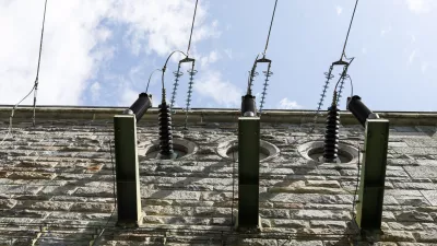 Daljnovod, enegetika, eleektrika.Hidroelektrarna Mariborski otok v lasti Dravske elktrarne Maribor- 19.07.2023 &ndash; gradnja - Pilotna geotermalna elektrarna na obstoječi plinski vrtini Pg-8 (SI-Geo-Electricity) v naselju Čentiba v občini Lendava - proizvodnja električne energije iz obnovljivih virov. //FOTO: Bojan Velikonja