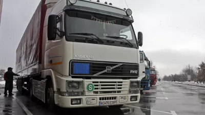 - Počivali&scaron;če Barje - parkiri&scaron;če za tovorna vozila - tovornjaki - kamioni, omejitev prometa na cestah - //FOTO: Bojan Velikonja