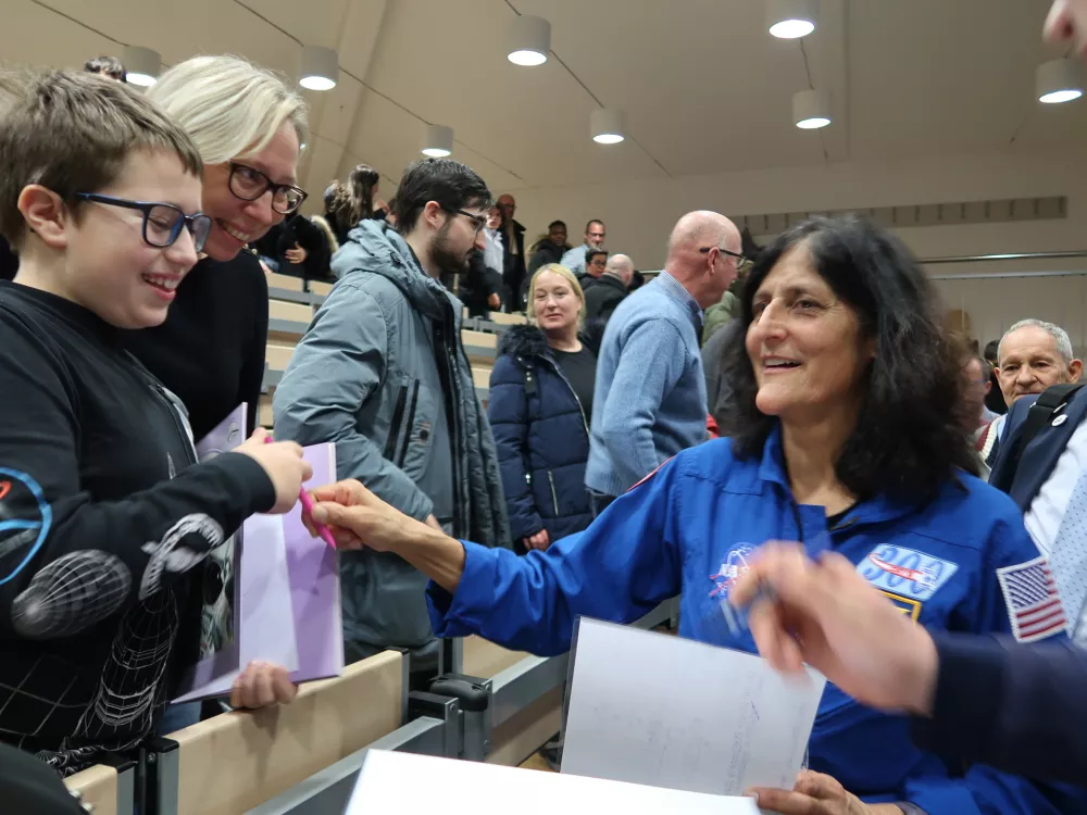 Sunita Williams, upokojena Nasina astronavtka, obisk na Univerzi v Novi Gorici, januar 2025 / Foto: Nata&scaron;a Bucik Ozebek