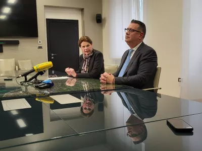 Ministrica Alenka Bratu&scaron;ek in koprski župan Ale&scaron; Bržan
