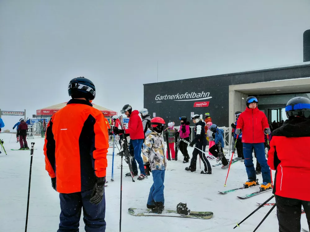 Najpriljubljenej&scaron;e drsanje na naravnem ledu na svetu