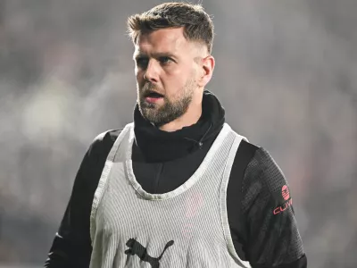 Niclas Fullkrug of AC Milan plays during the Italian Serie A football match between Calcio Como and AC Milan at the Giuseppe Senigallia stadium in Como, Italy, on January 15, 2026. (Photo by Tiziano Ballabio/NurPhoto)NO USE FRANCE