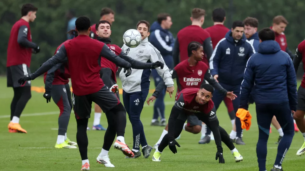 Soccer Football - UEFA Champions League - Arsenal Training - Arsenal Training Centre, London Colney, Britain - January 19, 2026 Arsenal's Martin Zubimendi and Gabriel Jesus during training Action Images via Reuters/Paul Childs