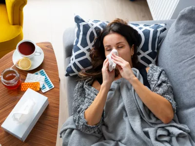 Nekaterim je dovolj robček, morda dva, drugi obležijo v postelji. Toda zakaj? / Foto: Istock