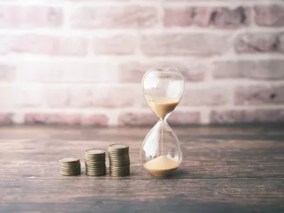 Čas ostaja ključni izziv: 47 % svojega časa predsedniki uprav usmerjajo v kratkoročne težave, le 16 % pa v odločitve, ki se nana&scaron;ajo na obdobje dalj&scaron;e od petih let.