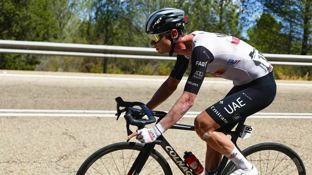Vuelta Espana 2023 - 78th Edition - 6th stage La Vall d'Uix� - Observatorio Astrof�sico de Javalambre 183,1km - 31/08/2023 - Jay Vine (AUS - UAE Team Emirates) - photo Luis Angel Gomez/SprintCyclingAgency�2023