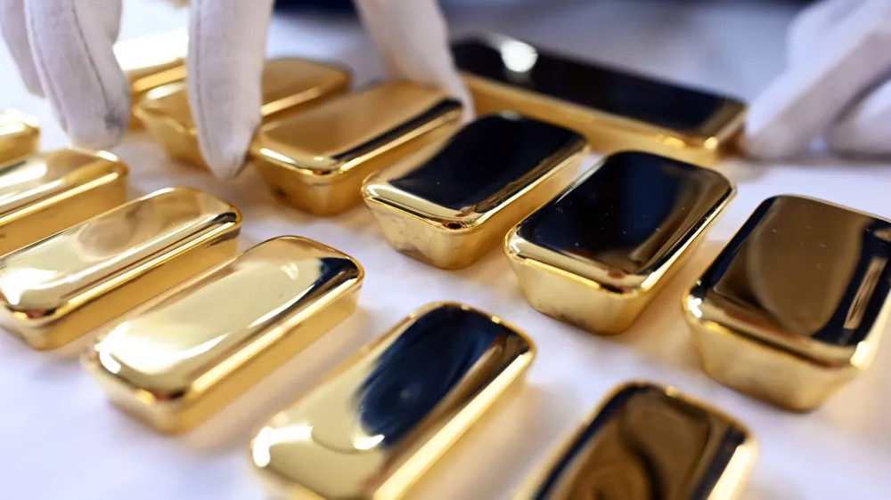 FILED - 20 March 2023, Baden-W&uuml;rttemberg, Pforzheim: Gold bars are on display at Agosi AG in Pforzheim. Photo: Uli Deck/dpa