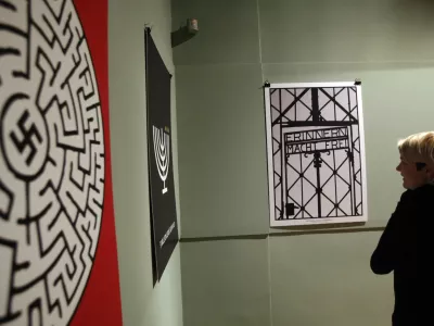 - razstava od dnevu spomina na žrtve holokavsta z naslovom Večni spomin.  //FOTO: Luka Cjuha