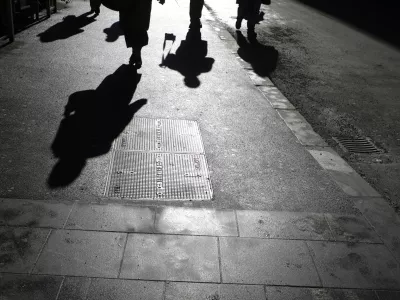 - ilustrativna fotografija - pedofilija - depresija - senca//FOTO: Bojan Velikonja