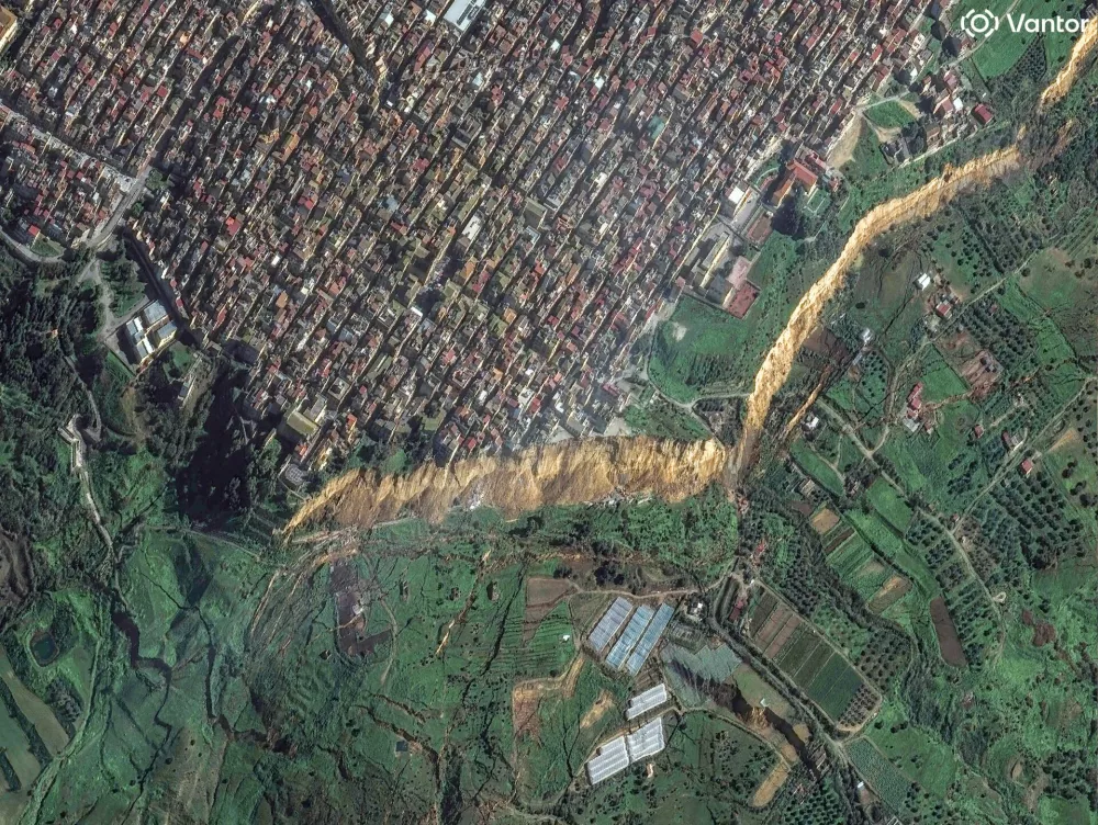 A satellite image shows an area affected by a landslide in Niscemi, Italy, January 27, 2026. &copy;2026 Vantor/Handout via REUTERS THIS IMAGE HAS BEEN SUPPLIED BY A THIRD PARTY. MANDATORY CREDIT. NO RESALES. NO ARCHIVES. DO NOT OBSCURE LOGO.