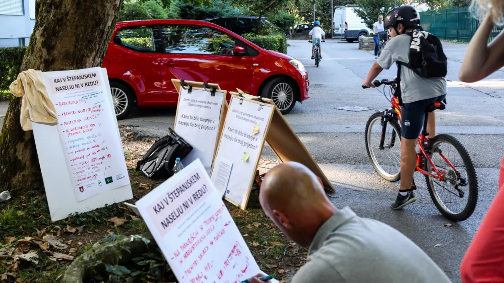 Objavili mestno poročilo o parkiranju v &Scaron;tepanjskem naselju