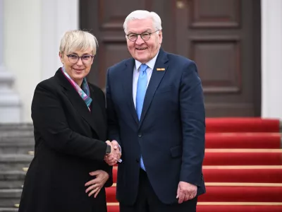 02 February 2026, Berlin: German President Frank-Walter Steinmeier receives the Slovenian President Natasa Pirc Musar. Photo: Britta Pedersen/dpa