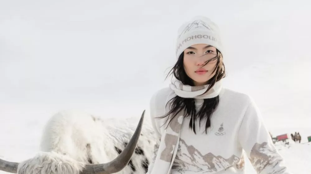 Za zimske igre se uniforme mongolske ekipe znova izkazujejo kot eden najbolj omenjenih videzov. F IG