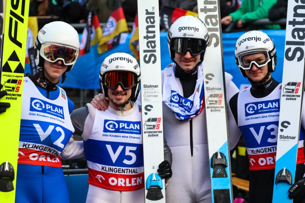 Slovenski predskakalci, ki so v zadnjih letih ves čas del ekipe nojev (od leve): Luka Bubulj, Ga&scaron;per Polajnar, Jo&scaron;t Su&scaron;nik in Nejc Topori&scaron;.