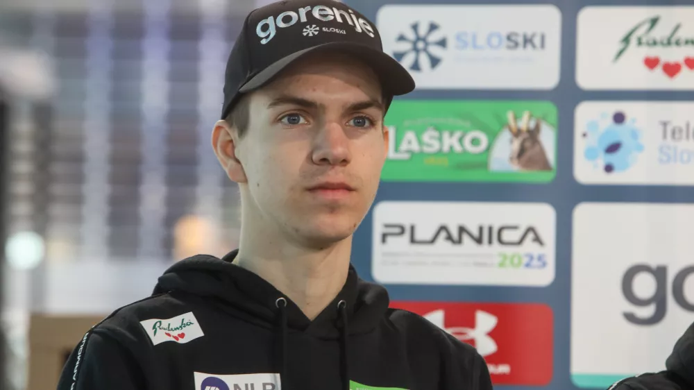 - Rok Masle.- 25.03.2025. - Novinarska konferenca mo&scaron;ke reprezentance Slovenije pred finalom svetovnega pokala v Planici.//FOTO: Bojan Velikonja