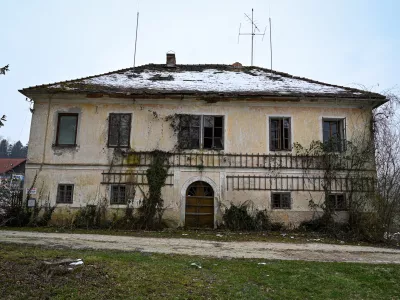 Tri občine bodo vzpostavile skupnostne centre za dementne