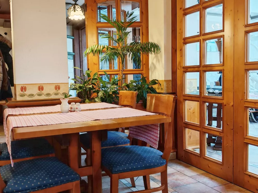 Gosti&scaron;če Tulipan