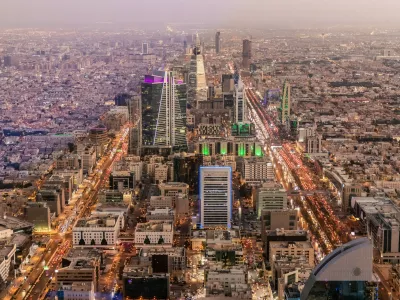 Evening aerial view of Riyadh, capital of Saudi Arabia,Image: 1062212235, License: Royalty-free, Restrictions:, Model Release: no