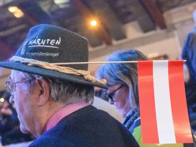 &Acirc; photonews.at/ - Klagenfurt, 17.01.2026, Messe. Neujahrstreffen der FPOE. Ueblicherweise in Voesendorf / Niederoesterreich, diesmal&ouml; jedoch in Klagenfurt / Kaernten. PHOTO: Publikum // New Year s meeting of the FPOE. Normally held in Voesendorf, Lower Austria, but this time in Klagenfurt, Carinthia. FPOE, Treffen, Grossveranstaltung Neujahrstreffen der FPOE *** &Acirc; photonews at Klagenfurt, 17 01 2026, Messe New Year s meeting of the FPOE Normally held in Voesendorf Lower Austria, but this time in Klagenfurt Carinthia PHOTO Publikum New Year s meeting of the FPOE Normally held in Voesendorf, Lower Austria, but this time in Klagenfurt, Carinthia FPOE, Treffen, Gro&szlig;veranstaltung New Year s meeting of the FPOE,Image: 1066769536, License: Rights-managed, Restrictions: imago is entitled to issue a simple usage license at the time of provision. Personality and trademark rights as well as copyright laws regarding art-works shown must be observed. Commercial use at your own risk.;PUBLICATIONxNOTxINxAUT, Model Release: no