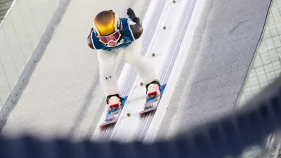 Italija, Predazzo.Zimske olimpijske igre 2026.Smucarski skoki, zenski trening na veliki skakalnici.Slovenska skakalka Nika Prevc.