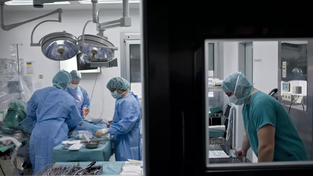 Začetek konca koncesij in dosedanjih omejitev?