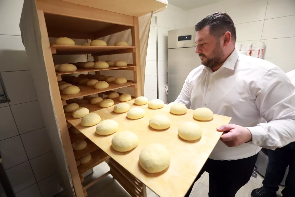 Na vrhni&scaron;kem klancu so najbolj&scaron;i krofi