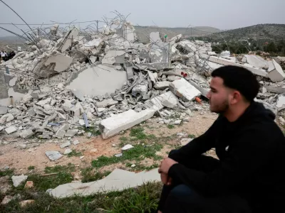 Palestince izrivajo z Zahodnega brega