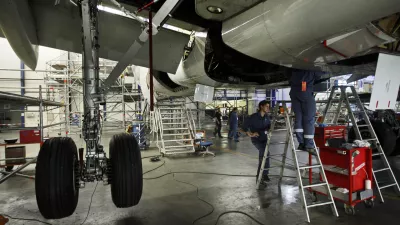 (EKSKLUZIVNO) Kako je mali delničar blokiral Easyetu prevzem Adrie Tehnike