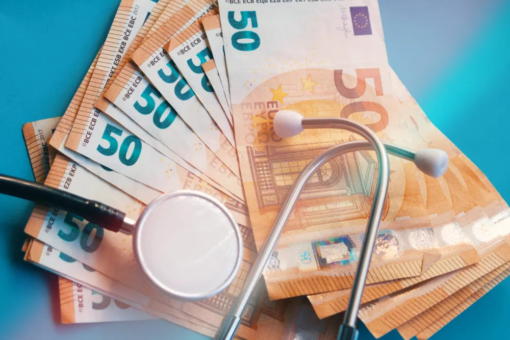 Soočenje zdravstvenih receptov: kdo bi kaj dal, kdo vzel in kdo se &scaron;e i&scaron;če