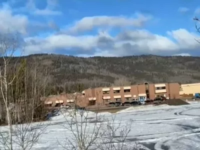 This screengrab of a video provided by local journalist Trent Ernst shows the middle school and high school building where a shooting took place, leaving at least nine people dead in the small town of Tumbler Ridge, British Columbia, on February 10, 2026.,Image: 1073904318, License: Rights-managed, Restrictions: XGTY / RESTRICTED TO EDITORIAL USE - MANDATORY CREDIT "AFP PHOTO / Trent Ernst" - NO MARKETING NO ADVERTISING CAMPAIGNS - DISTRIBUTED AS A SERVICE TO CLIENTS, ***HANDOUT image or SOCIAL MEDIA IMAGE or FILMSTILL for EDITORIAL USE ONLY! * Please note: Fees charged by Profimedia are for the Profimedia's services only, and do not, nor are they intended to, convey to the user any ownership of Copyright or License in the material. Profimedia does not claim any ownership including but not limited to Copyright or License in the attached material. By publishing this material you (the user) expressly agree to indemnify and to hold Profimedia and its directors, shareholders and employees harmless from any loss, claims, damages, demands, expenses (including legal fees), or any causes of action or allegation against Profimedia arising out of or connected in any way with publication of the material. Profimedia does not claim any copyright or license in the attached materials. Any downloading fees charged by Profimedia are for Profimedia's services only. * Handling Fee Only ***, Model Release: no