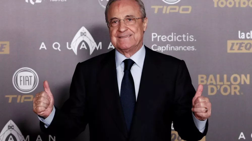 Soccer Football - 63rd Ballon d'Or - The Grand Palais, Paris, France - December 3, 2018  President of Real Madrid Florentino Perez arrives  REUTERS/Benoit Tessier