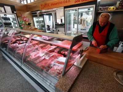 11.02.2026 - meso, mesar,tržnica, prodaja mesaFoto: Tomaž Skale